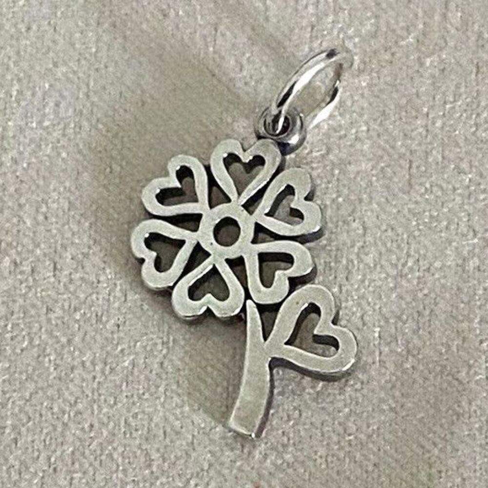James Avery Retired Seven Hearts Flower Charm